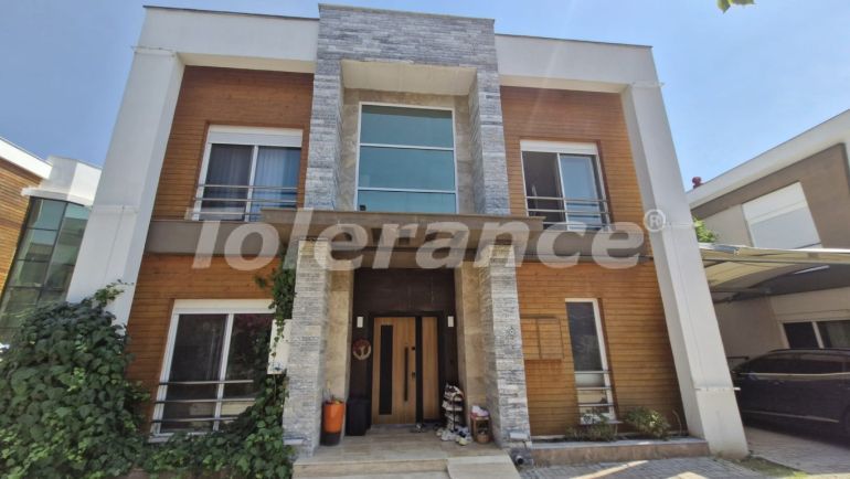 Villa in Döşemealtı, Antalya mit pool - immobilien in der Türkei kaufen - 141476