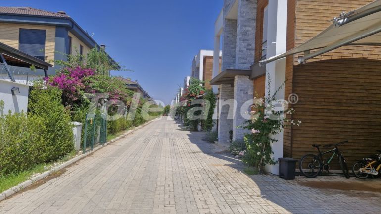 Villa in Döşemealtı, Antalya mit pool - immobilien in der Türkei kaufen - 141478