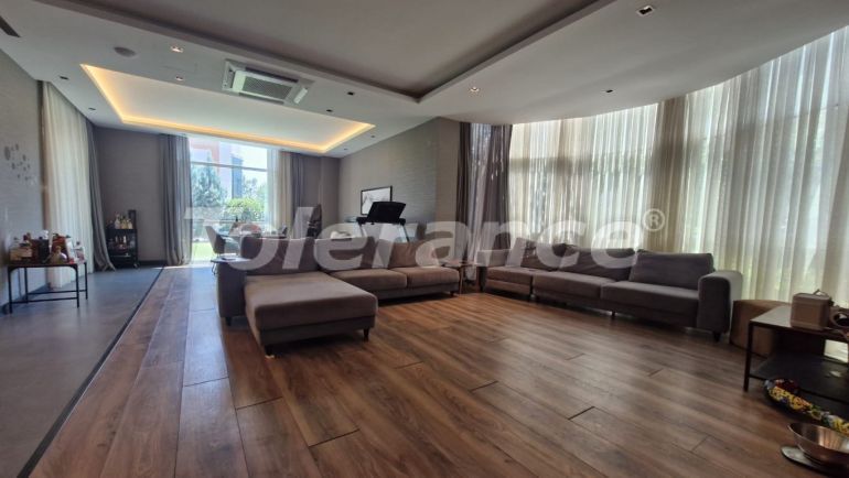 Villa in Döşemealtı, Antalya mit pool - immobilien in der Türkei kaufen - 141504