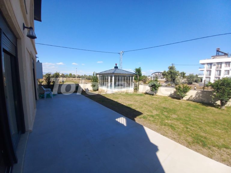 Villa еn Döşemealtı, Antalya - acheter un bien immobilier en Turquie - 145378