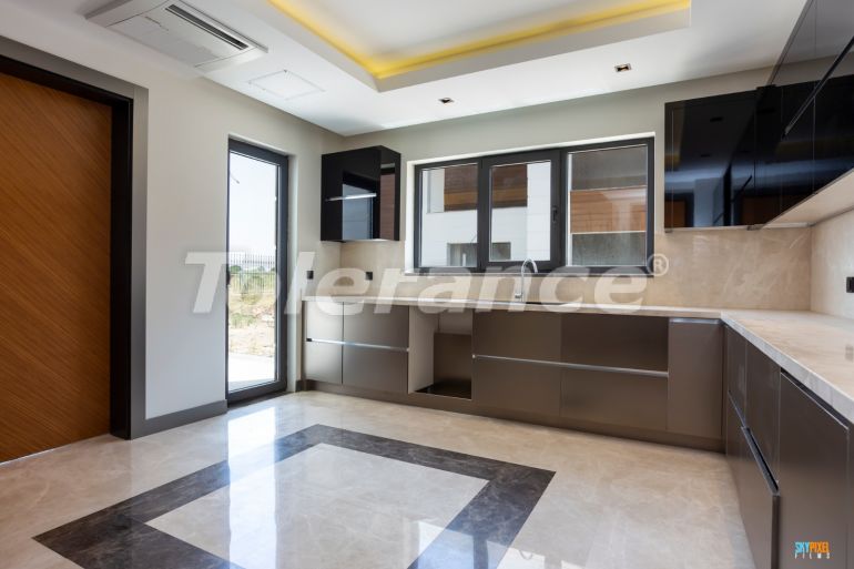 Villa from the developer in Döşemealtı, Antalya with pool - buy realty in Turkey - 19183