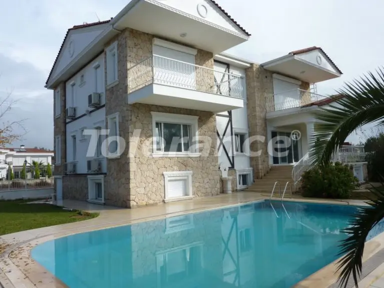 Villa van de ontwikkelaar in Döşemealtı, Antalya zwembad - onroerend goed kopen in Turkije - 22928