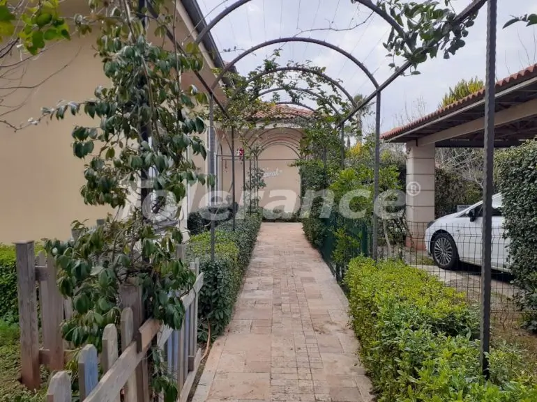 Villa еn Döşemealtı, Antalya piscine - acheter un bien immobilier en Turquie - 23904