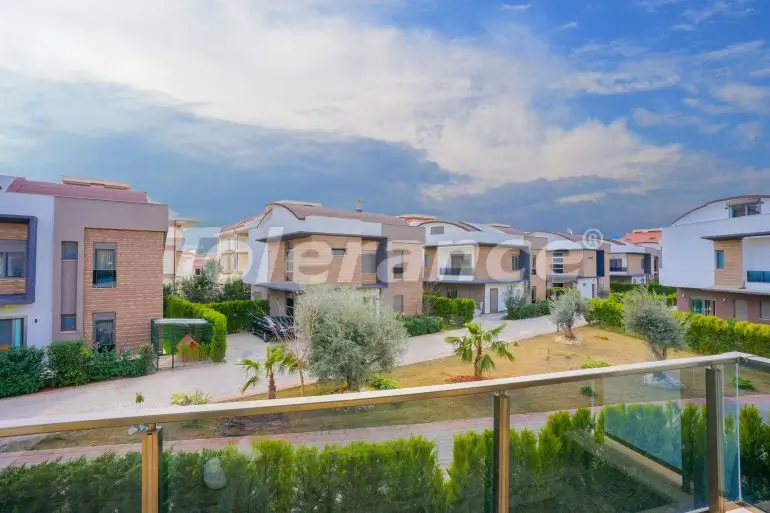 ویلا که در دوشمالتی, آنتالیا استخر - خرید ملک در ترکیه - 33677