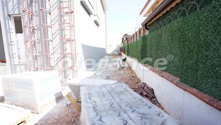 Villa in Döşemealtı, Antalya with pool - buy realty in Turkey - 43349