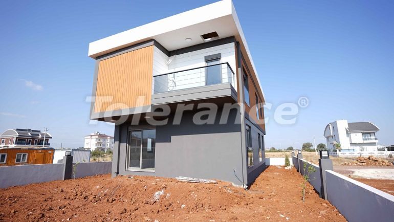 Villa еn Döşemealtı, Antalya - acheter un bien immobilier en Turquie - 44582