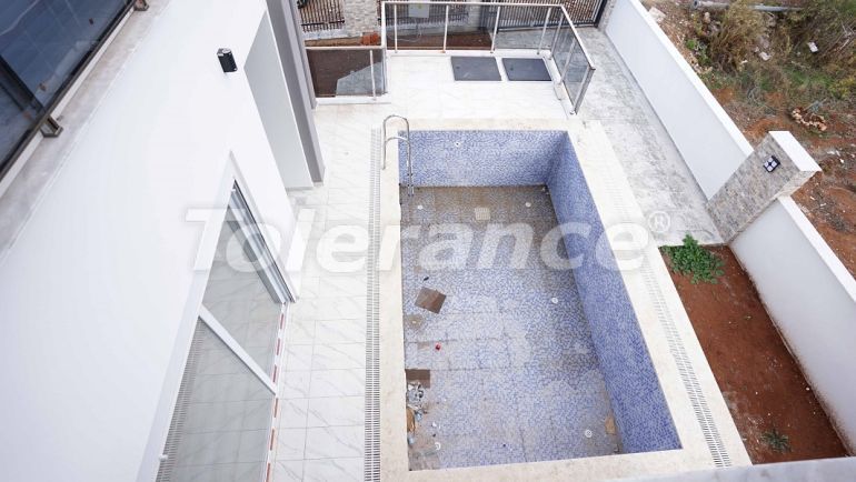 Villa from the developer in Döşemealtı, Antalya pool - buy realty in Turkey - 48084