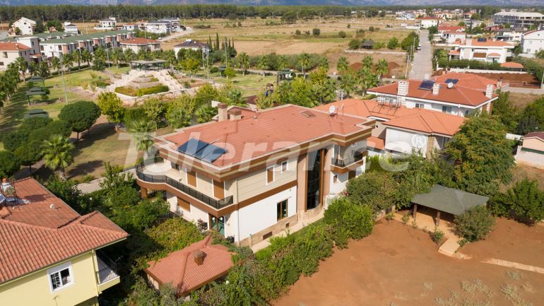 Villa in Döşemealtı, Antalya - onroerend goed kopen in Turkije - 53093