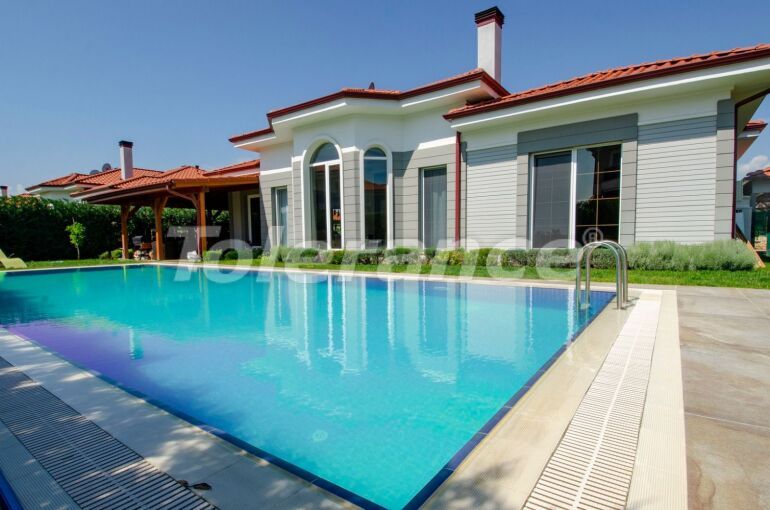 Villa in Döşemealtı, Antalya zwembad - onroerend goed kopen in Turkije - 58905