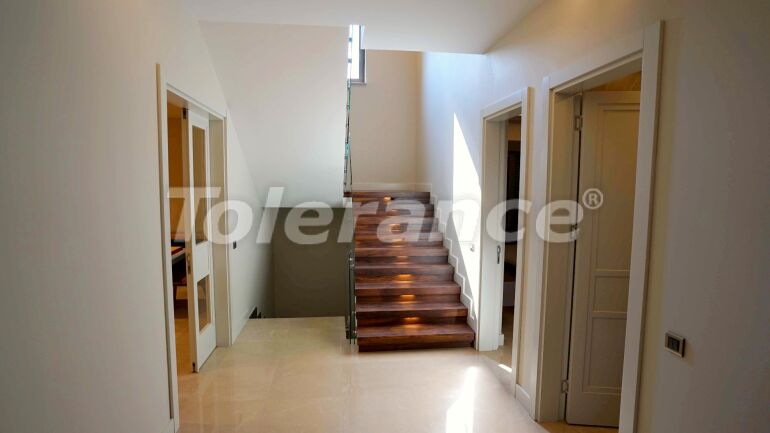 فلل من المتعهد في:في دوشيمالتي, أنطاليا مسبح - شراء عقار في تركيا - 62111