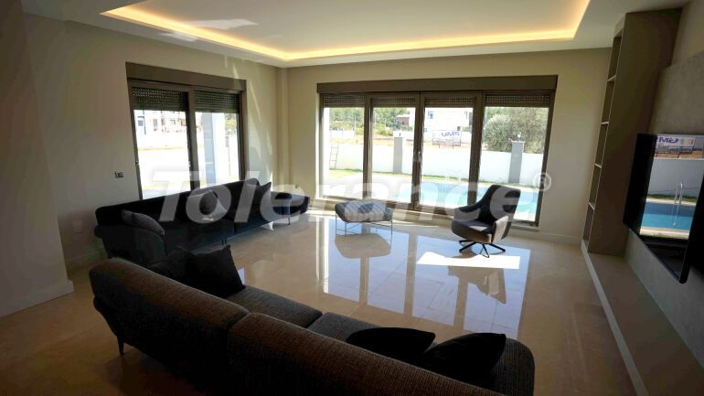 فلل من المتعهد في:في دوشيمالتي, أنطاليا مسبح - شراء عقار في تركيا - 62116