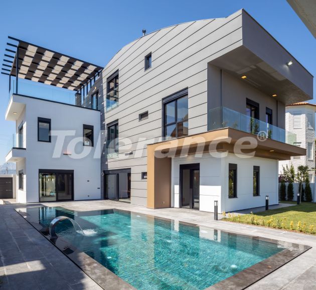 Villa from the developer in Döşemealtı, Antalya with pool - buy realty in Turkey - 68445