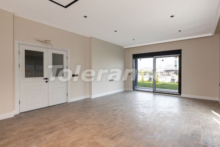 Villa du développeur еn Döşemealtı, Antalya piscine - acheter un bien immobilier en Turquie - 94593