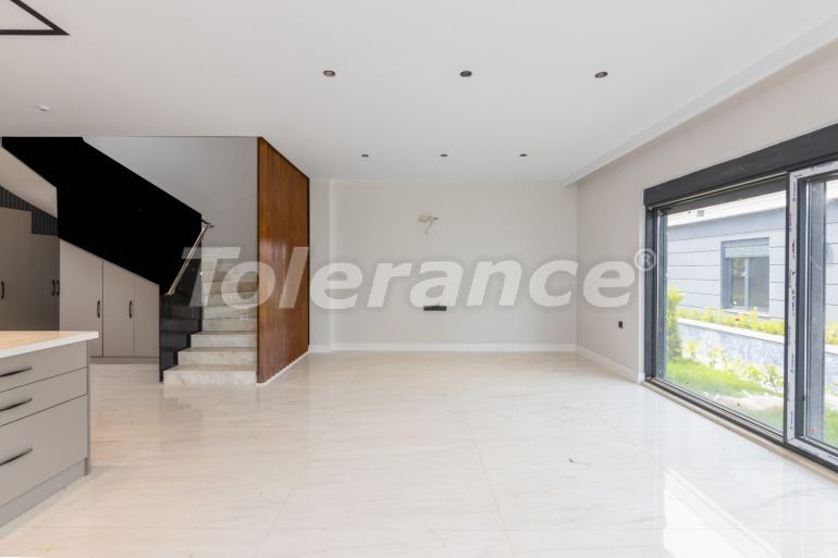 Villa du développeur еn Döşemealtı, Antalya piscine - acheter un bien immobilier en Turquie - 94641