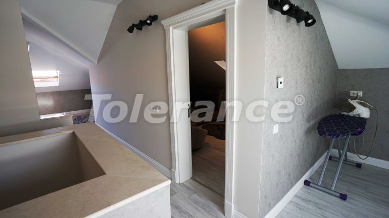 Villa in Döşemealtı, Antalya pool - immobilien in der Türkei kaufen - 95763