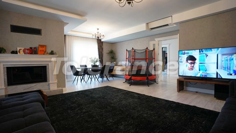 Villa in Döşemealtı, Antalya pool - immobilien in der Türkei kaufen - 95787