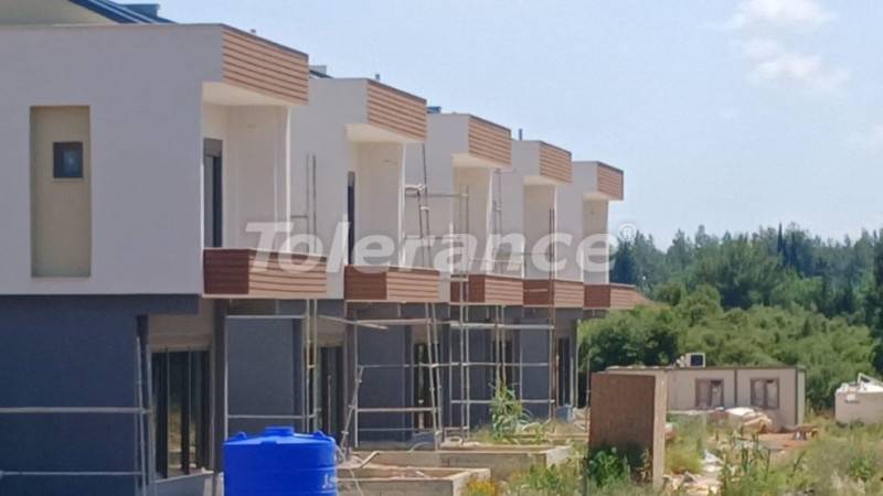 Villa van de ontwikkelaar in Döşemealtı, Antalya zwembad - onroerend goed kopen in Turkije - 108769