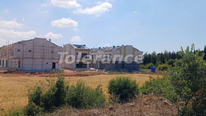 Villa van de ontwikkelaar in Döşemealtı, Antalya zwembad - onroerend goed kopen in Turkije - 108770
