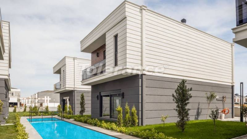 Villa van de ontwikkelaar in Döşemealtı, Antalya zwembad - onroerend goed kopen in Turkije - 94563