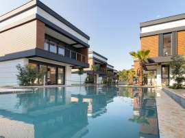 Villa van de ontwikkelaar in Döşemealtı, Antalya zwembad - onroerend goed kopen in Turkije - 94758