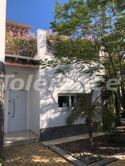 ویلا که در فاماقوستا, قبرس شمالی استخر - خرید ملک در ترکیه - 110149