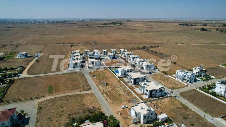 Villa vom entwickler in Famagusta, Nordzypern pool ratenzahlung - immobilien in der Türkei kaufen - 116595