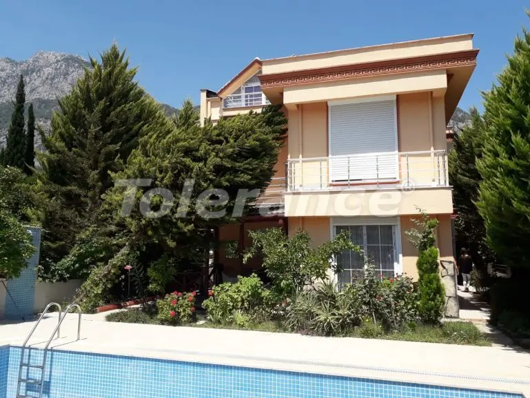Villa еn Göynük, Kemer piscine - acheter un bien immobilier en Turquie - 16811