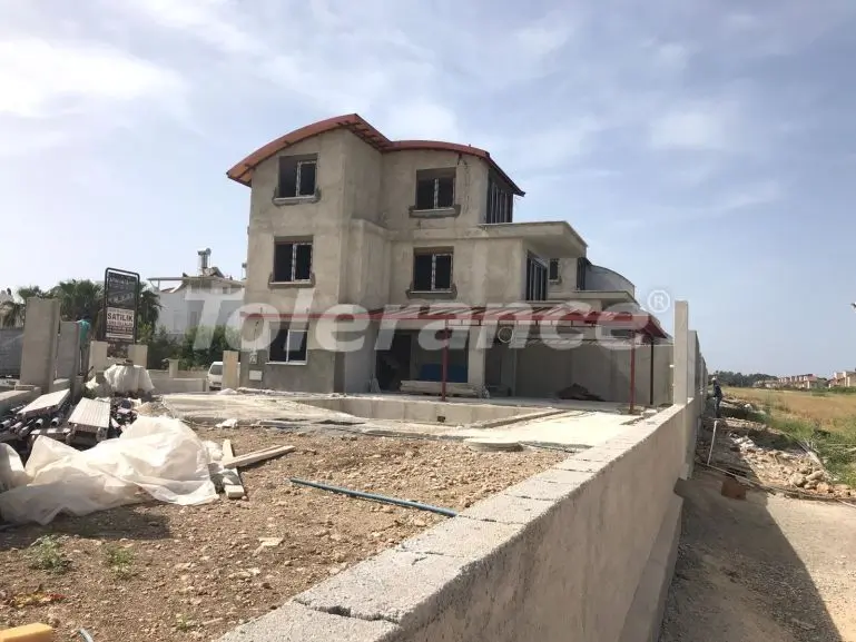 فلل من المتعهد في:في قدرية بيليك مسبح - 16311 فلل من المتعهد في:في قدرية بيليك مسبح - شراء عقار في تركيا - 16311
