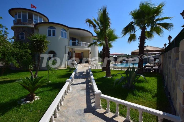 Villa in Kadriye, Belek zwembad - onroerend goed kopen in Turkije - 79199