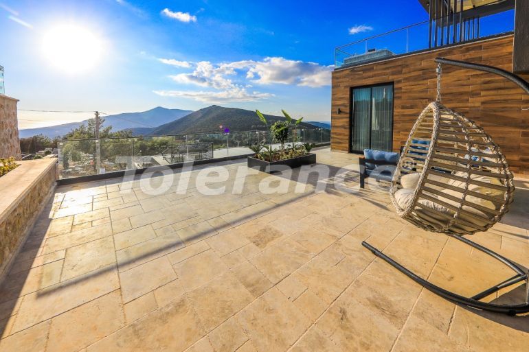 Villa from the developer in Kalkan with sea view with pool - buy realty in Turkey - 78445