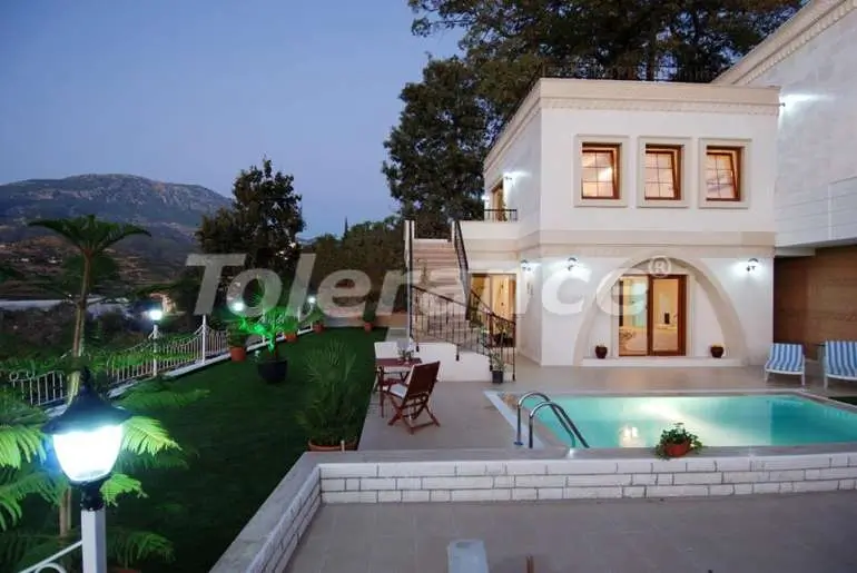 Villa du développeur еn Kargıcak, Alanya piscine - acheter un bien immobilier en Turquie - 8891