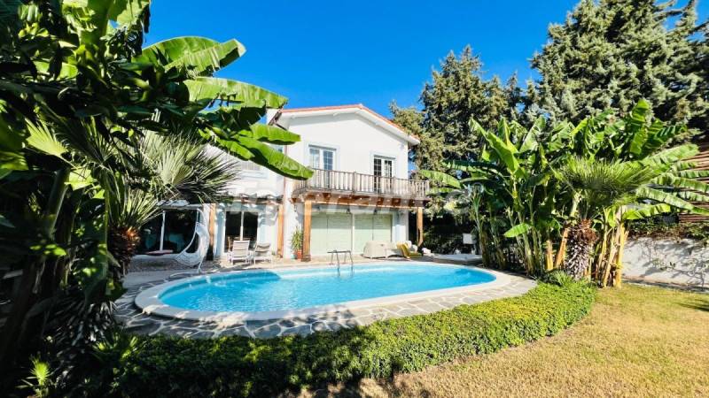 Villa in Kiriş, Kemer zwembad - onroerend goed kopen in Turkije - 111033