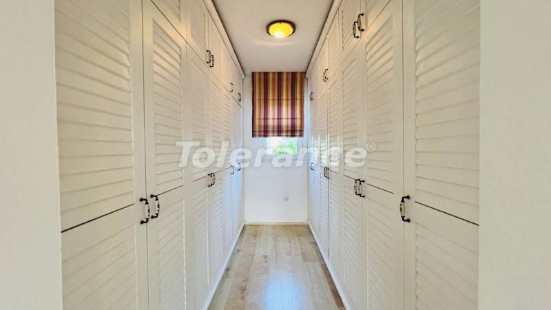 Villa in Kiriş, Kemer zwembad - onroerend goed kopen in Turkije - 111044