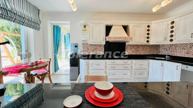 Villa in Kiriş, Kemer zwembad - onroerend goed kopen in Turkije - 111049