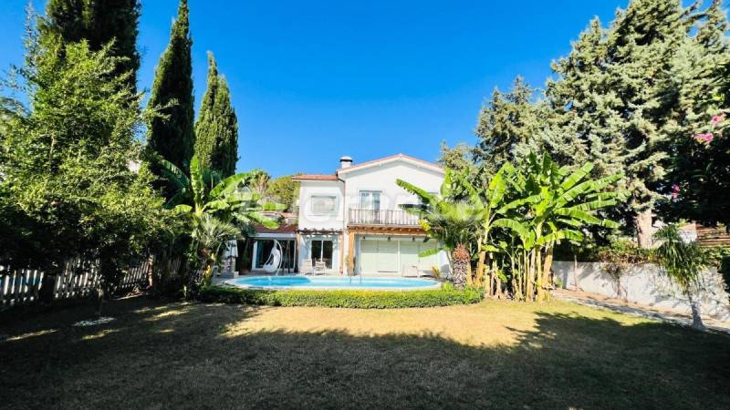 Villa in Kiriş, Kemer zwembad - onroerend goed kopen in Turkije - 111060