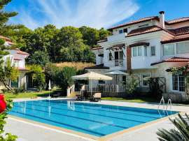 ویلا که در کیریش, کمر استخر - خرید ملک در ترکیه - 136656