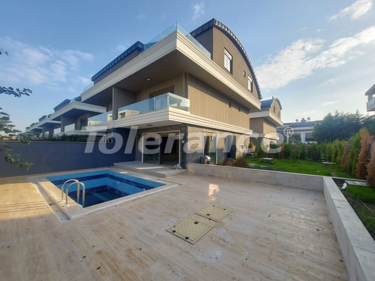 Villa from the developer in Konyaaltı, Antalya with pool - buy realty in Turkey - 113139