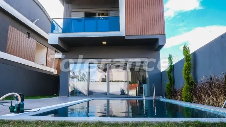 Villa from the developer in Konyaalti, Antalya with pool - buy realty in Turkey - 40577