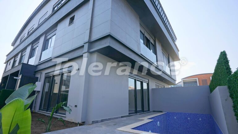 Villa in Konyaalti, Antalya with pool - buy realty in Turkey - 59525