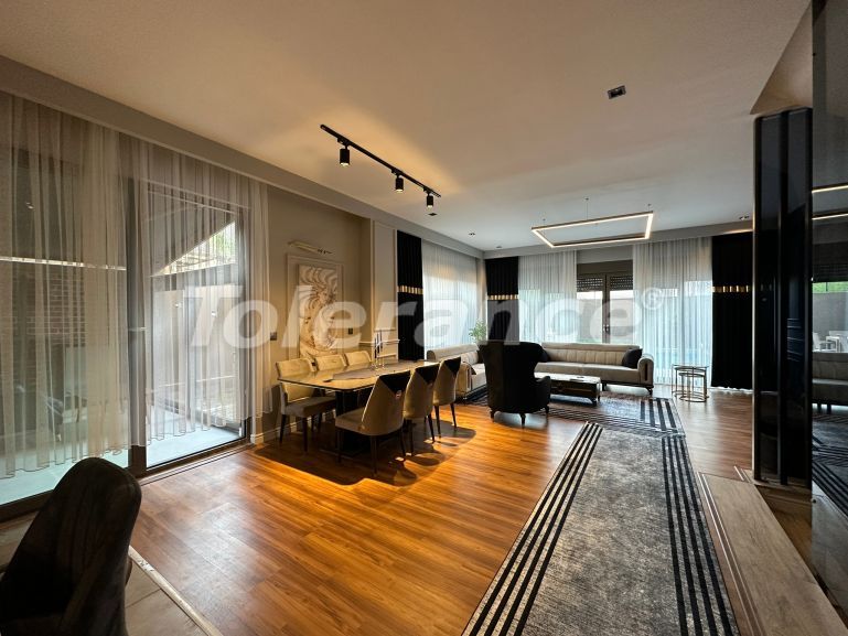 ویلا از سازنده که در کونیاآلتی, آنتالیا استخر - 77608 ویلا از سازنده که در کونیاآلتی, آنتالیا استخر - خرید ملک در ترکیه - 77608