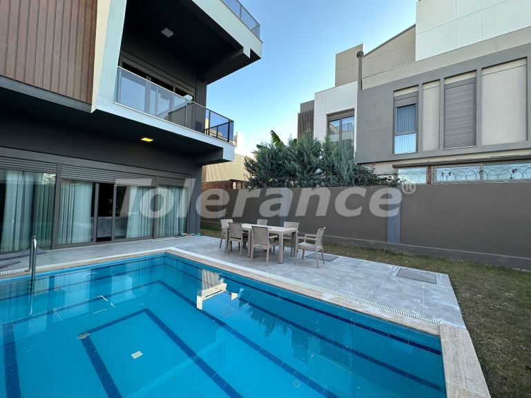 Villa van de ontwikkelaar in Konyaaltı, Antalya zwembad - onroerend goed kopen in Turkije - 77623