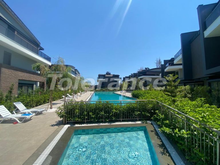 Villa van de ontwikkelaar in Konyaaltı, Antalya zwembad - onroerend goed kopen in Turkije - 79520
