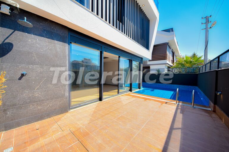 Villa van de ontwikkelaar in Kundu, Antalya zwembad - onroerend goed kopen in Turkije - 64761