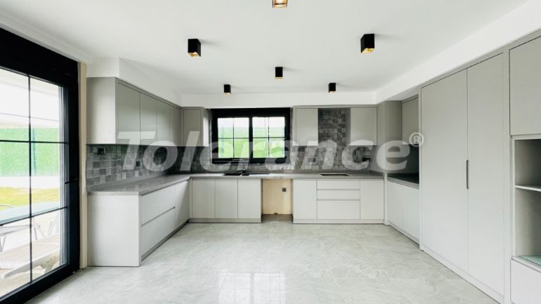 ویلا که در Kuzdere, کمر استخر - خرید ملک در ترکیه - 136617