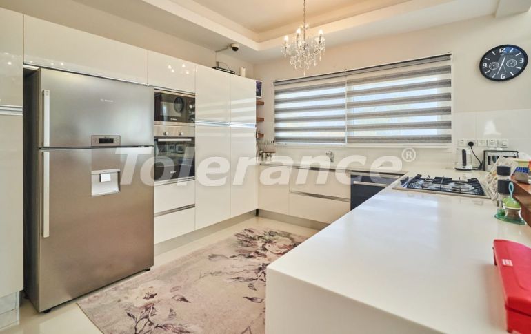 Villa еn Kyrénia, Chypre du Nord vue sur la mer piscine - acheter un bien immobilier en Turquie - 105590