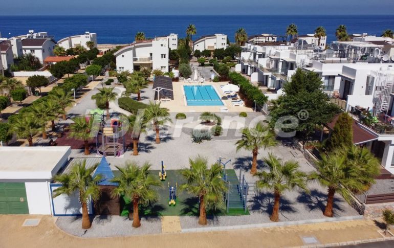 Villa еn Kyrénia, Chypre du Nord vue sur la mer piscine - acheter un bien immobilier en Turquie - 105614