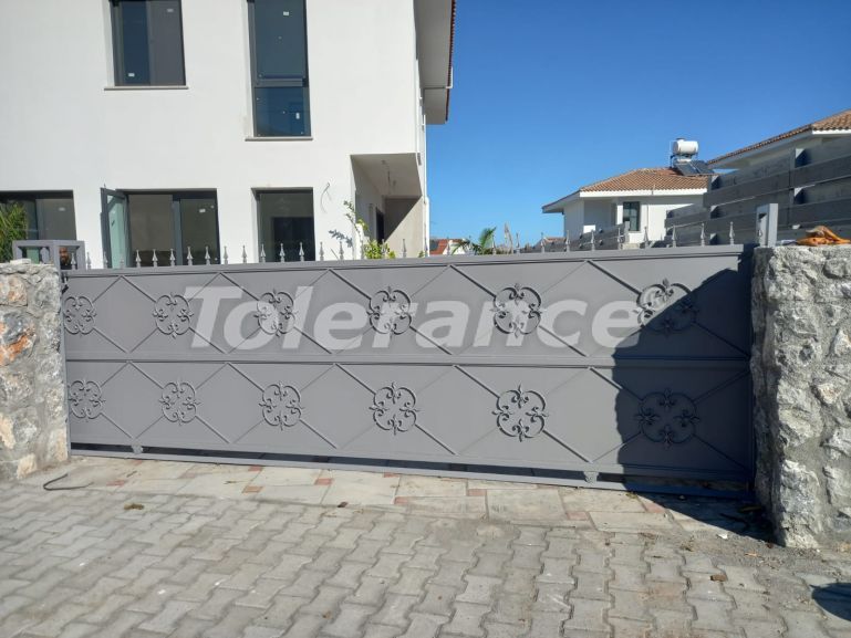 Villa van de ontwikkelaar in Kyrenie, Noord-Cyprus zwembad - onroerend goed kopen in Turkije - 105816