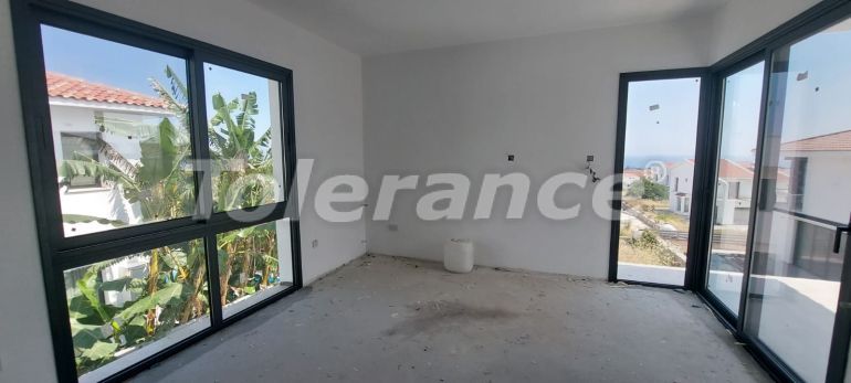 Villa van de ontwikkelaar in Kyrenie, Noord-Cyprus zwembad - onroerend goed kopen in Turkije - 105830