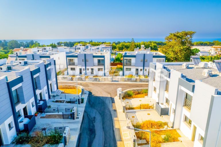 Villa in Kyrenia, Northern Cyprus with pool - buy realty in Turkey - 105985