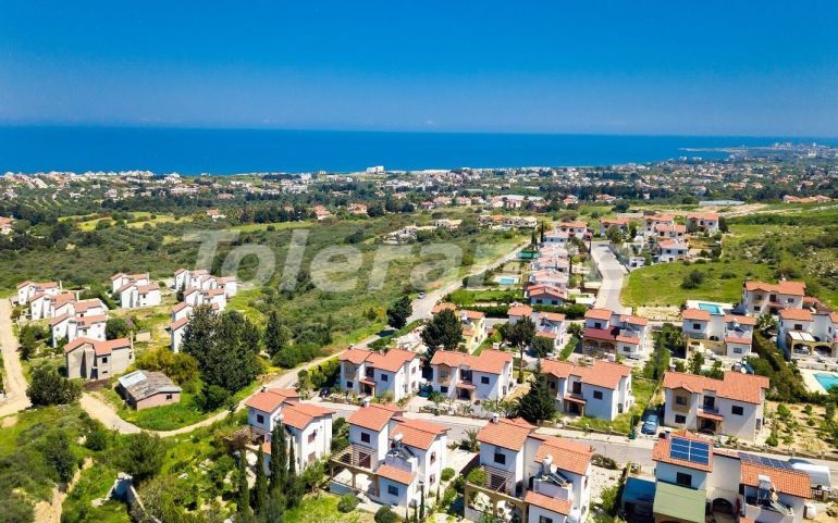 Villa in Kyrenie, Noord-Cyprus - onroerend goed kopen in Turkije - 106486